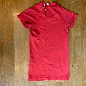 Lululemon swiftly tech